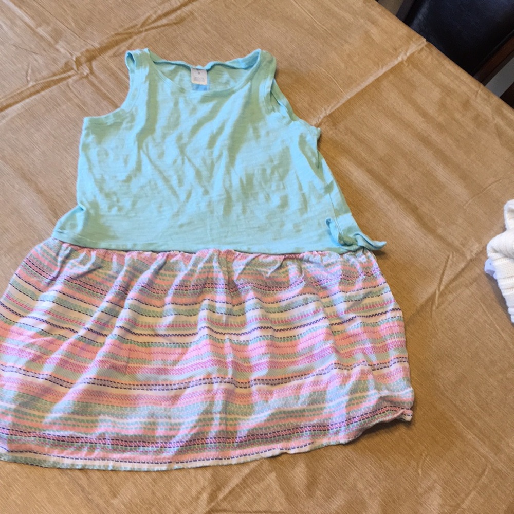 Girls dress
